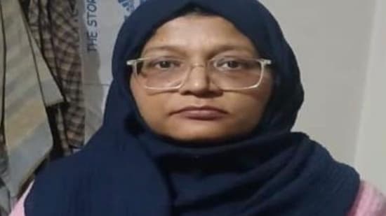 Shaheen was married to an ophthalmologist from faridabad