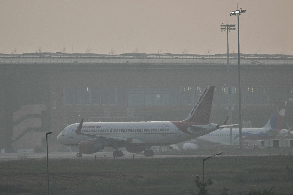 Bengaluru winter chill fog flight delays aqi updat